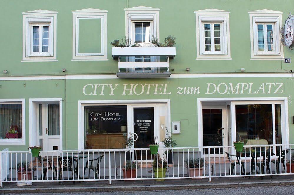 City Hotel Zum Domplatz Клагенфурте Экстерьер фото